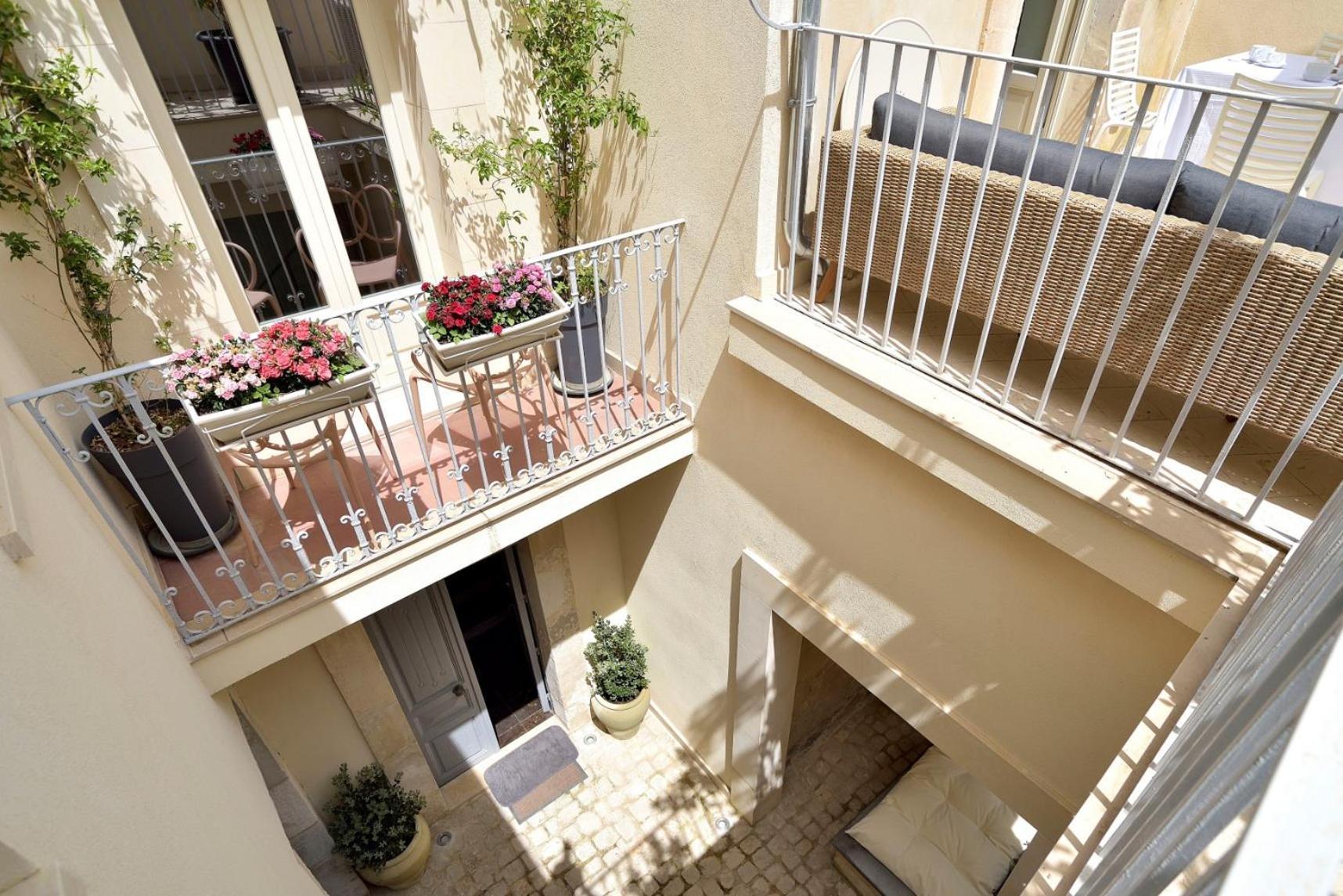 Ferienwohnung Domus Sbircio Modica Exterior foto
