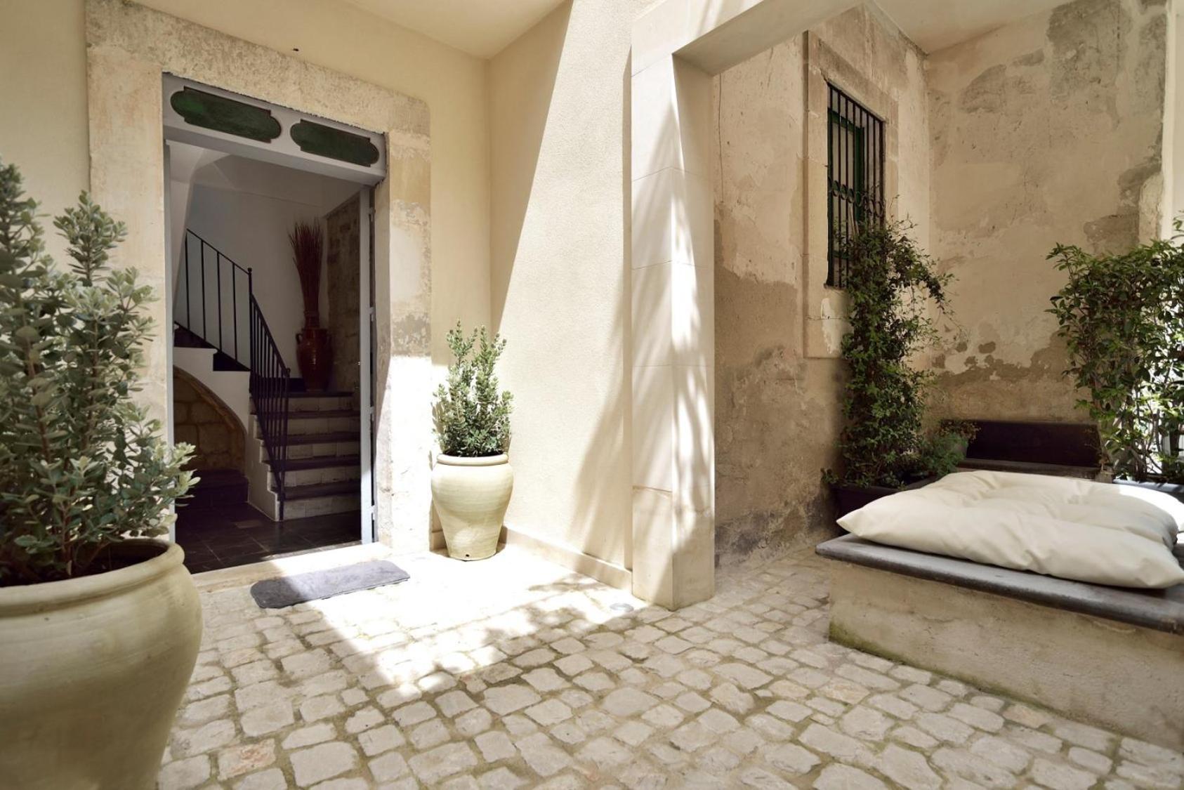 Ferienwohnung Domus Sbircio Modica Exterior foto